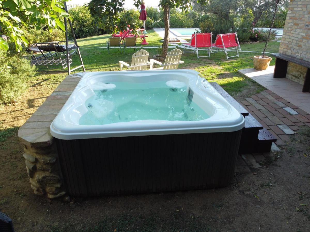 Agriturismo Corte Decia Saludecio Eksteriør billede