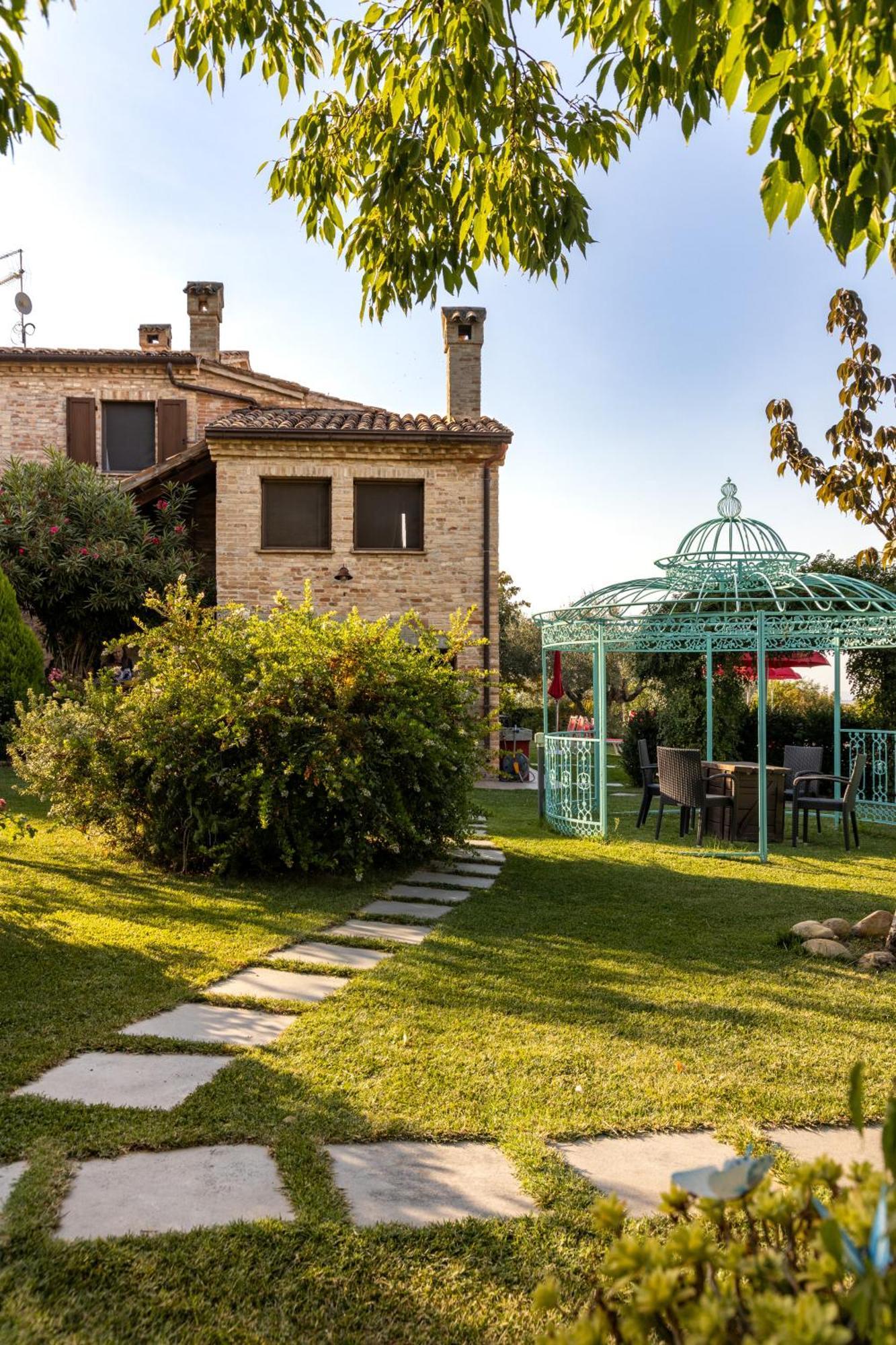 Agriturismo Corte Decia Saludecio Eksteriør billede